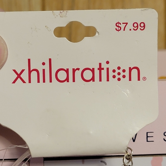 Iridescent bead necklace - Picture 2 of 5